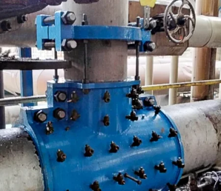 Boîte Injectée Sur Mesure Canalisation D'eau De Refrigeration Raffinerie